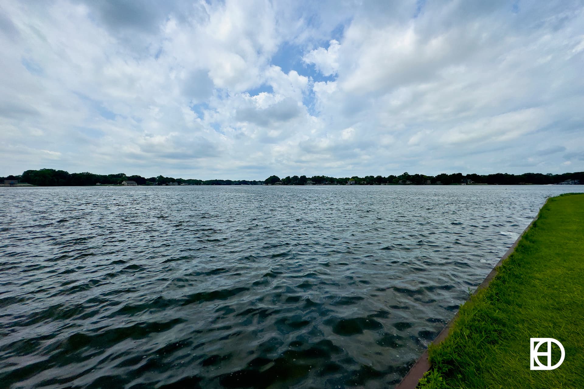 Photo of shoreline of Morse Reservoir in Noblesville, Indiana, looking out over the water.