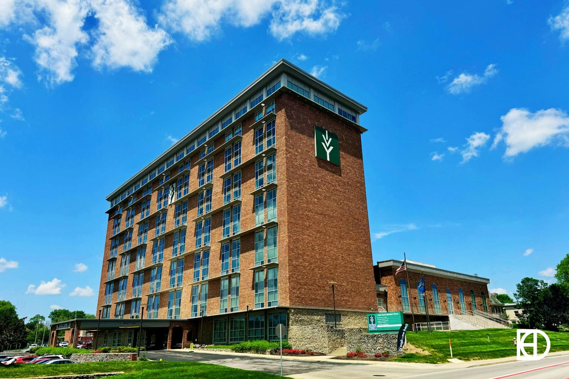 Exterior photo of campus buildings at Ivy Tech
